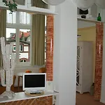 Schloonsee, Garni Hotel