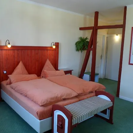 Schloonsee Garni Hotel