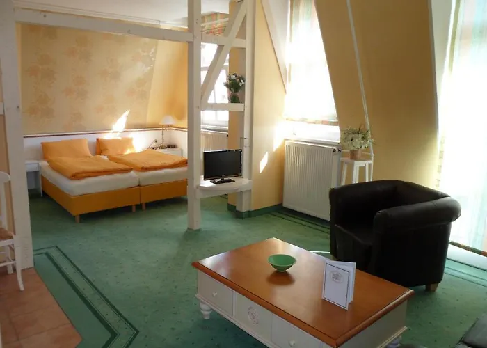 מלון Schloonsee Garni Seebad Bansin