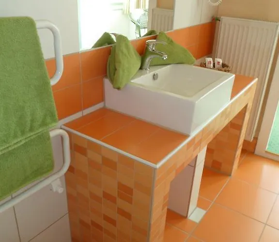 מלון Schloonsee Garni 3*